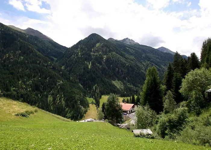 Haus Waldheim アパート